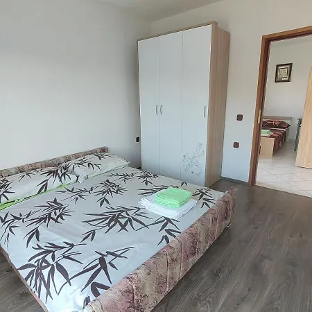 Oasis Lejlighed Novi Vinodolski